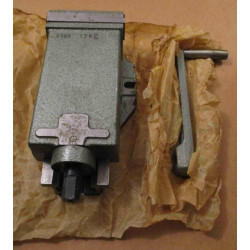ZEST Svěrák strojní s pohyblivou čelistí stavitelnou, 125 mm, ČSN 243136